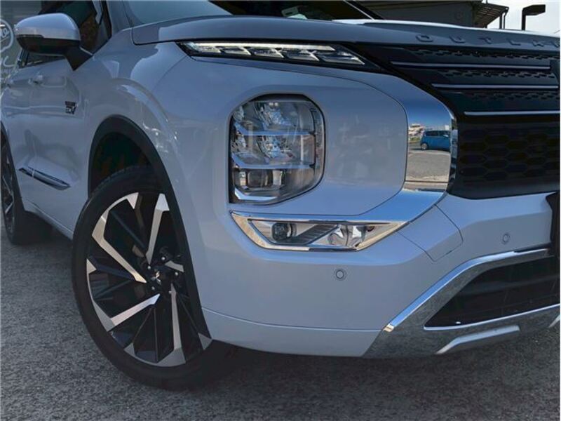 OUTLANDER PHEV