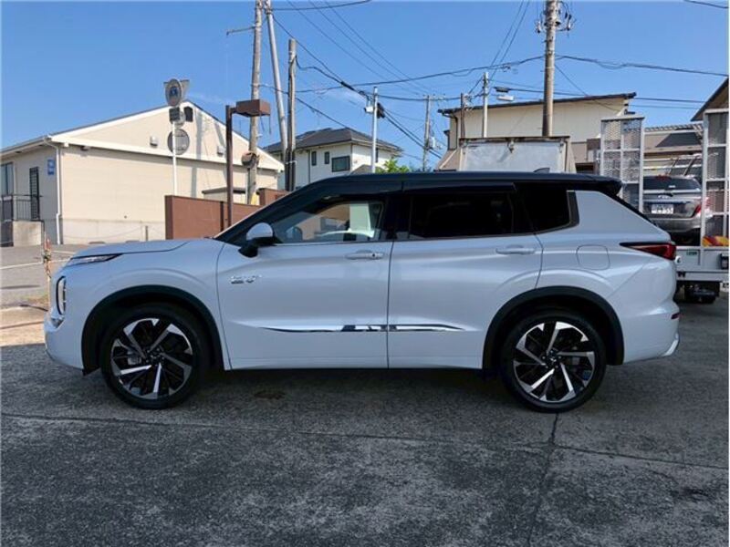 OUTLANDER PHEV