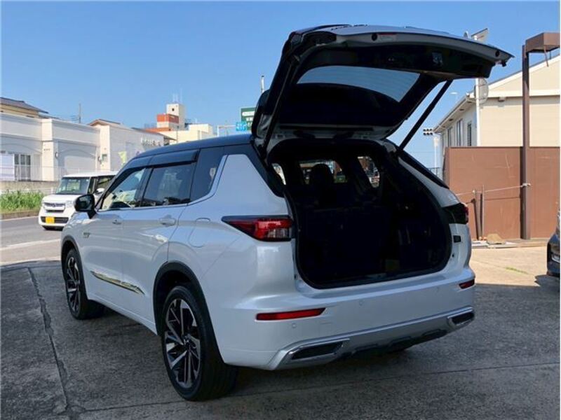 OUTLANDER PHEV
