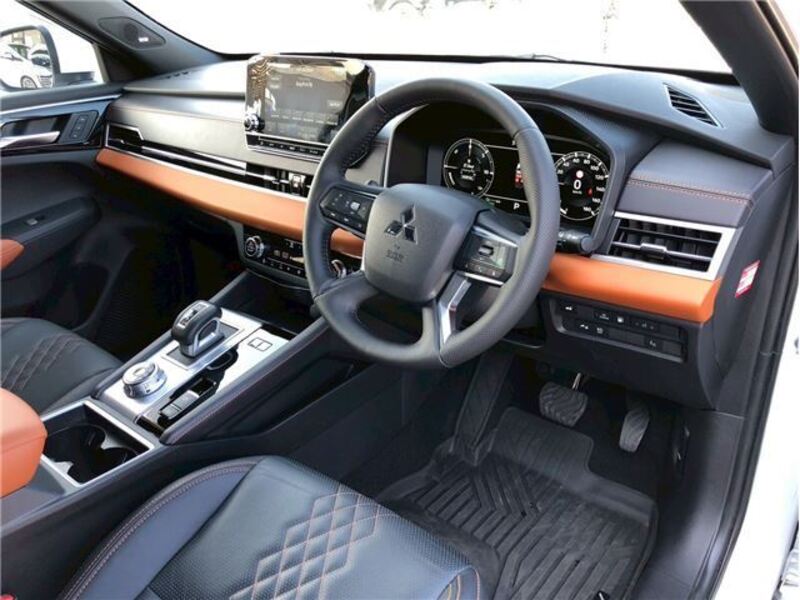 OUTLANDER PHEV