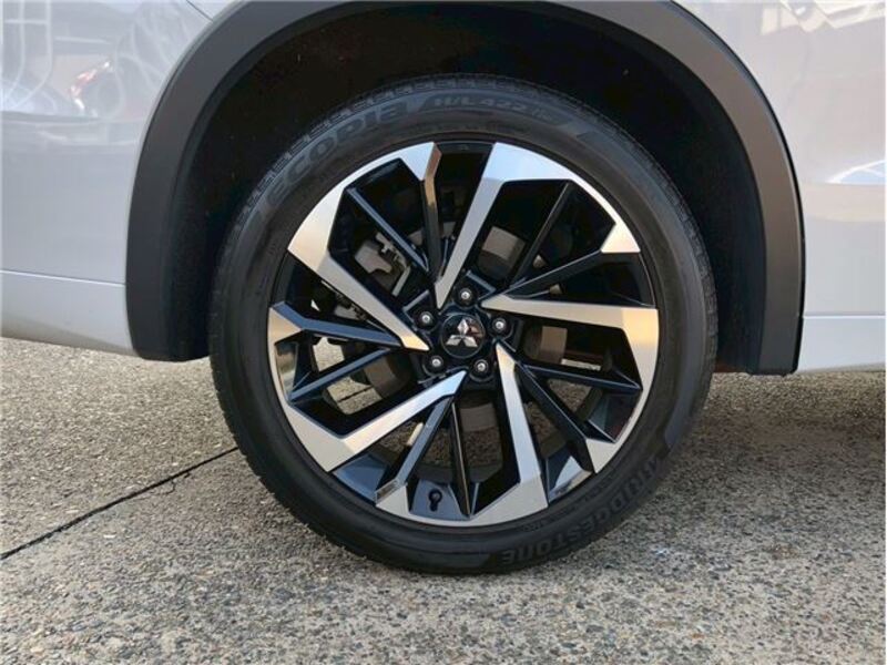 OUTLANDER PHEV