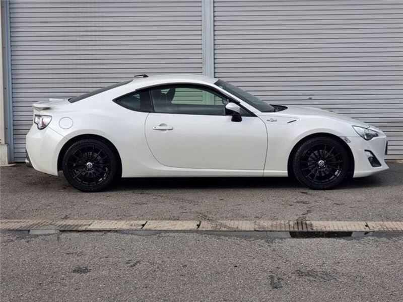 86