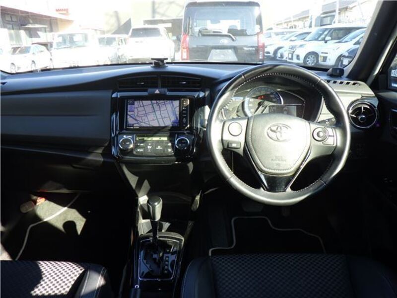COROLLA FIELDER