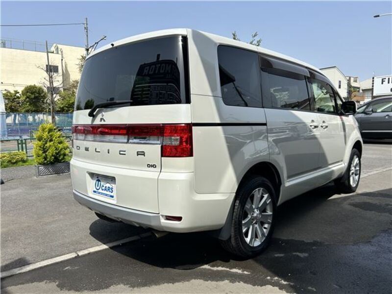 DELICA D5