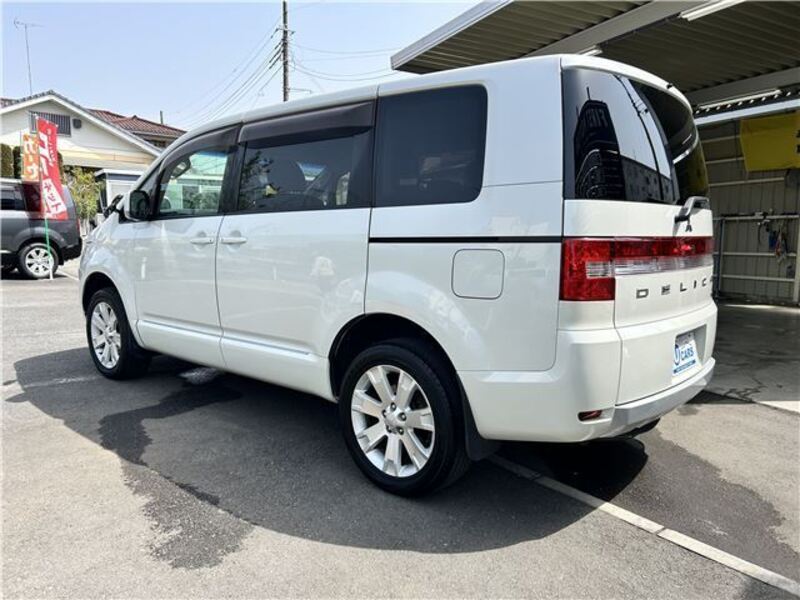 DELICA D5