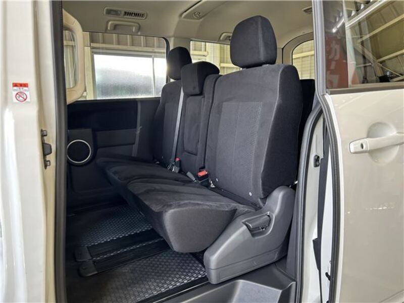 DELICA D5