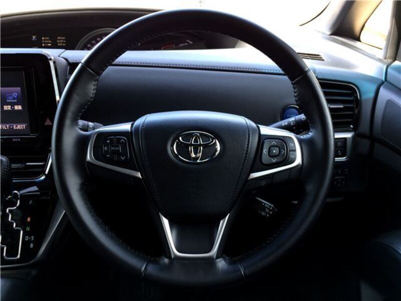 ESTIMA HYBRID