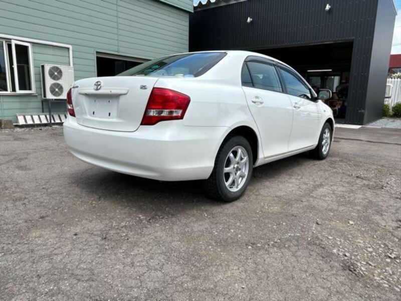 COROLLA AXIO