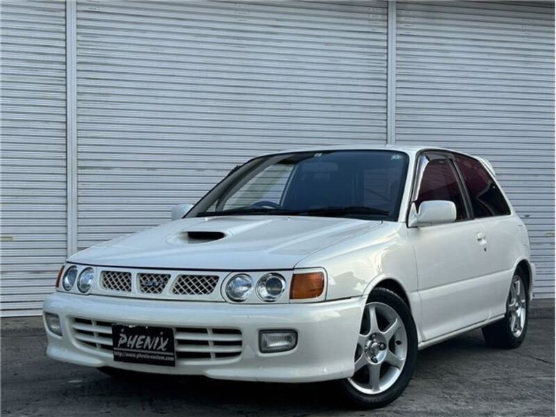TOYOTA STARLET