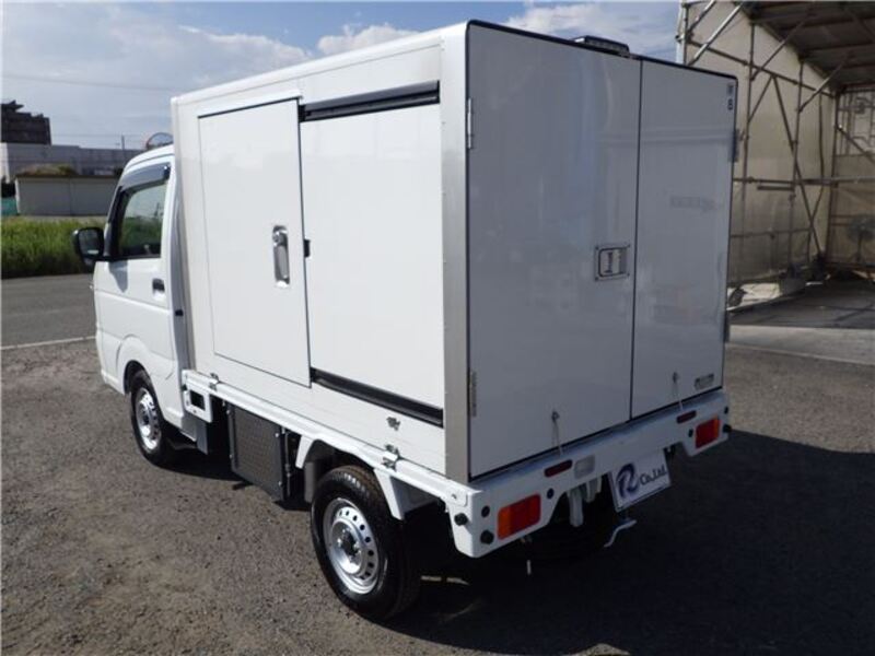 CARRY TRUCK