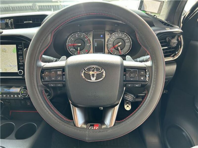 HILUX