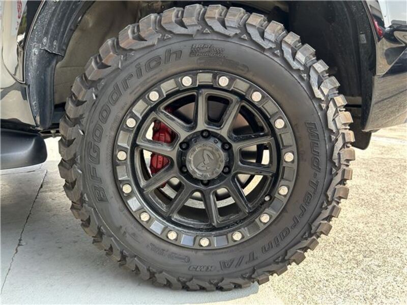 HILUX