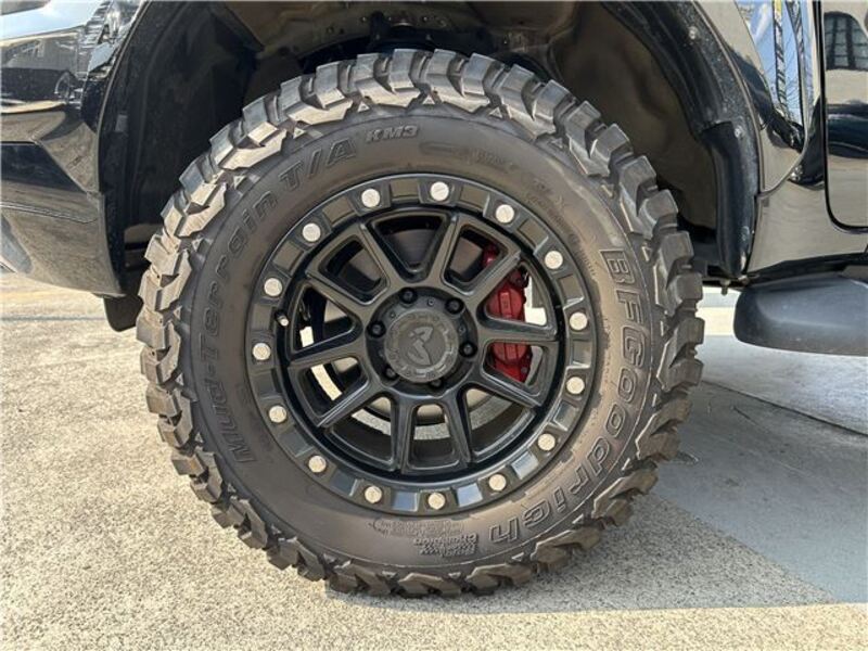 HILUX