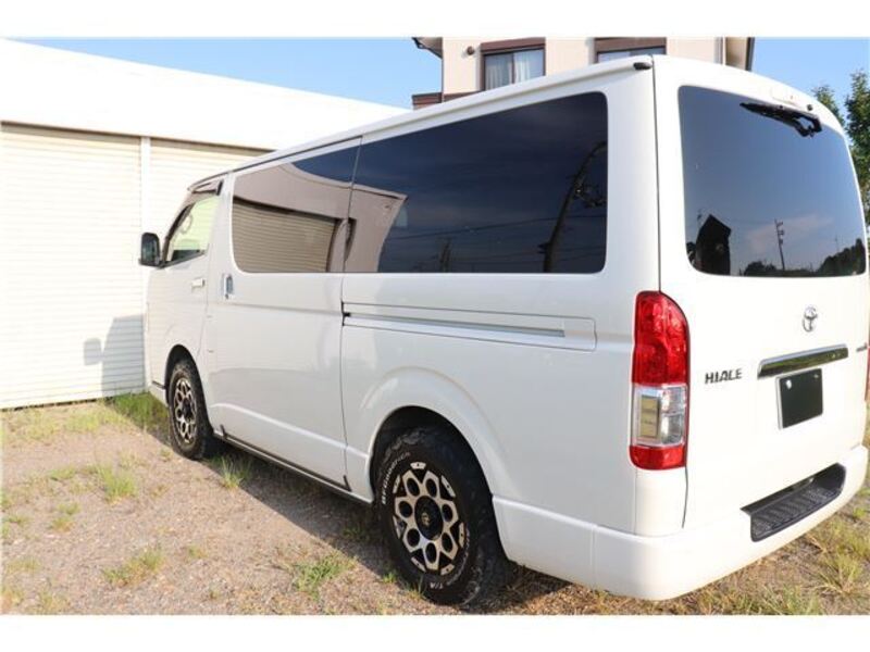 HIACE