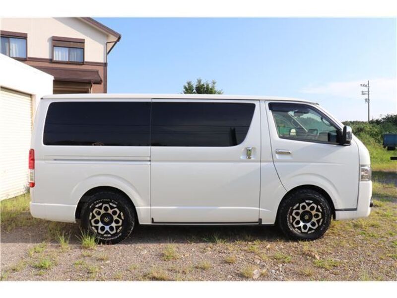 HIACE