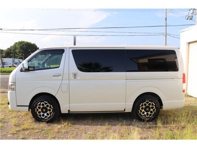 HIACE