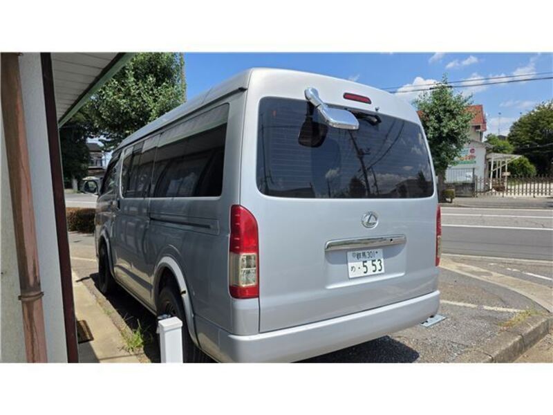 HIACE