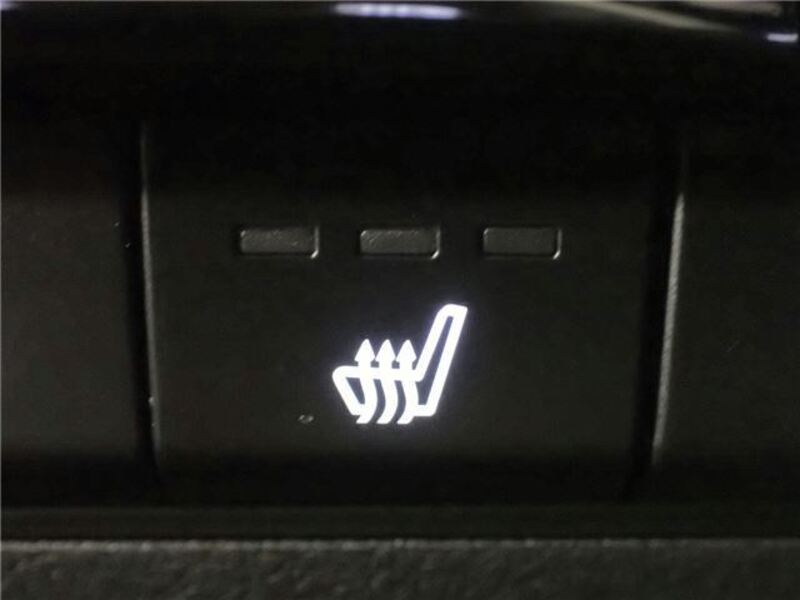 MAZDA3