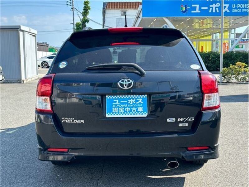 COROLLA FIELDER