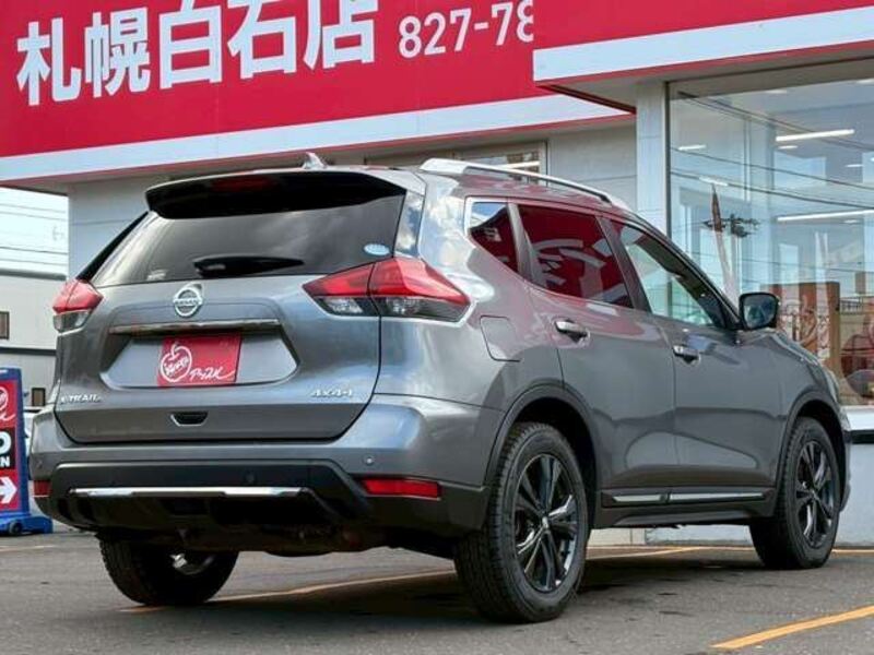 X-TRAIL