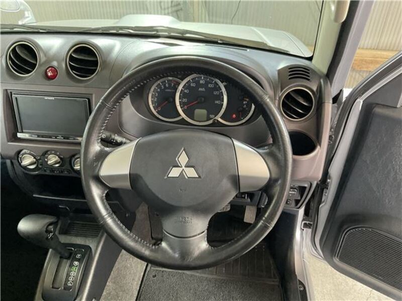 PAJERO MINI