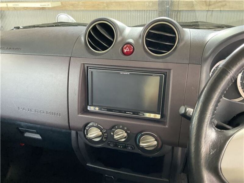 PAJERO MINI