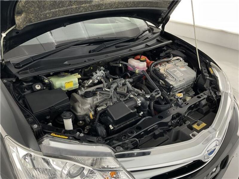 COROLLA AXIO