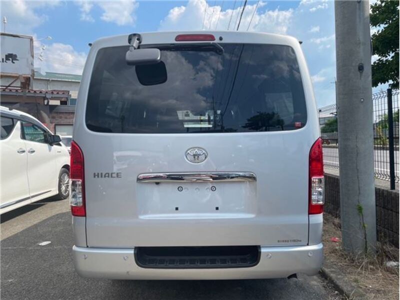 HIACE VAN