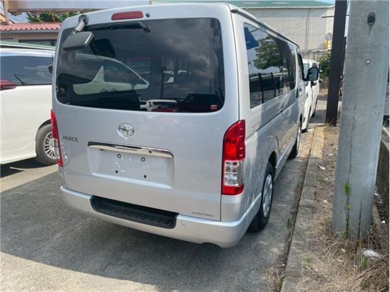 HIACE VAN