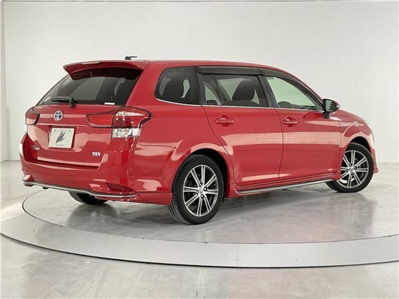 COROLLA FIELDER