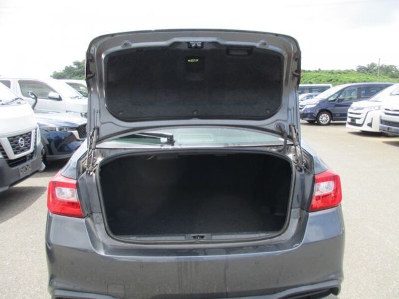 LEGACY B4