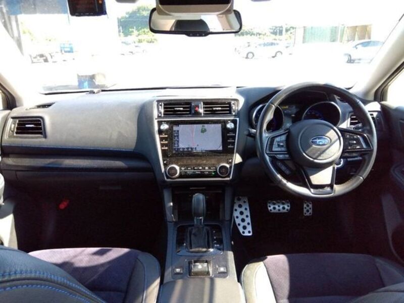 LEGACY B4