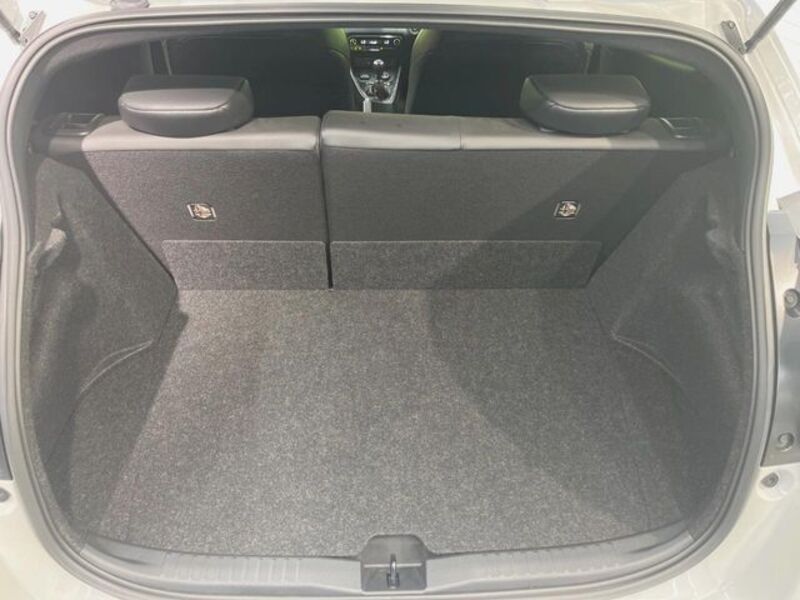 GR YARIS