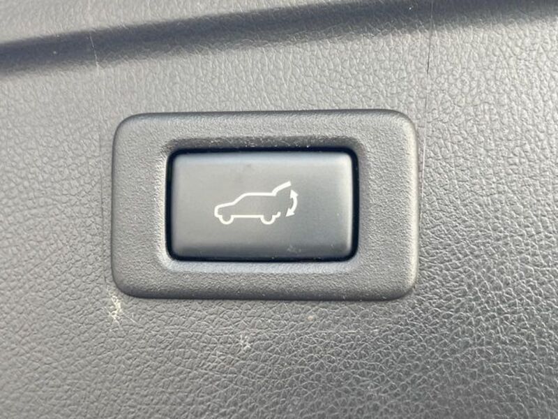 LEGACY OUTBACK