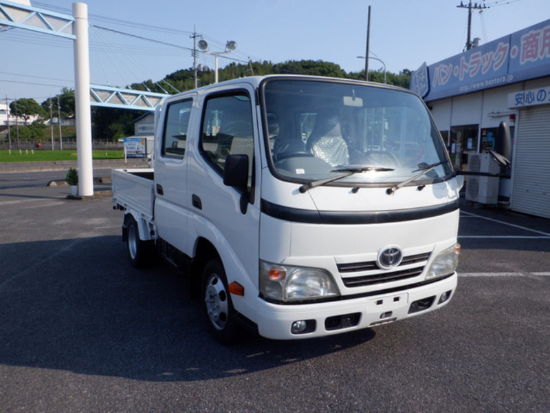 TOYOTA DYNA