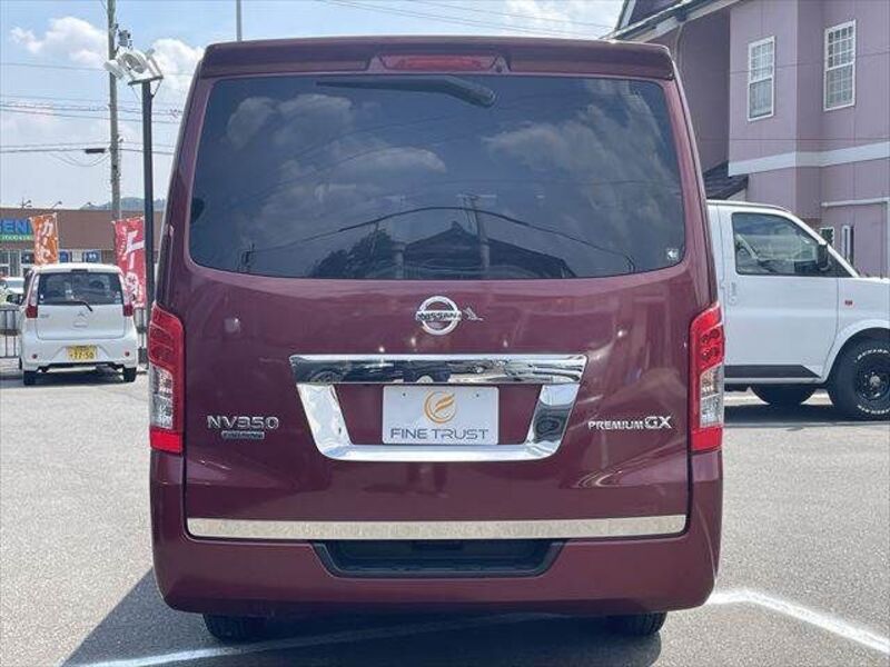NV350 CARAVAN