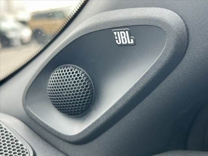 GR YARIS