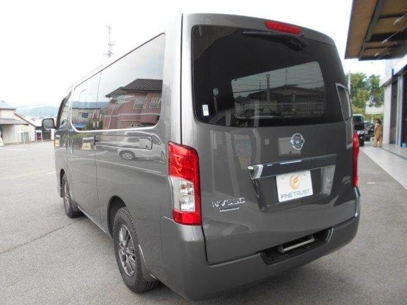 NV350 CARAVAN