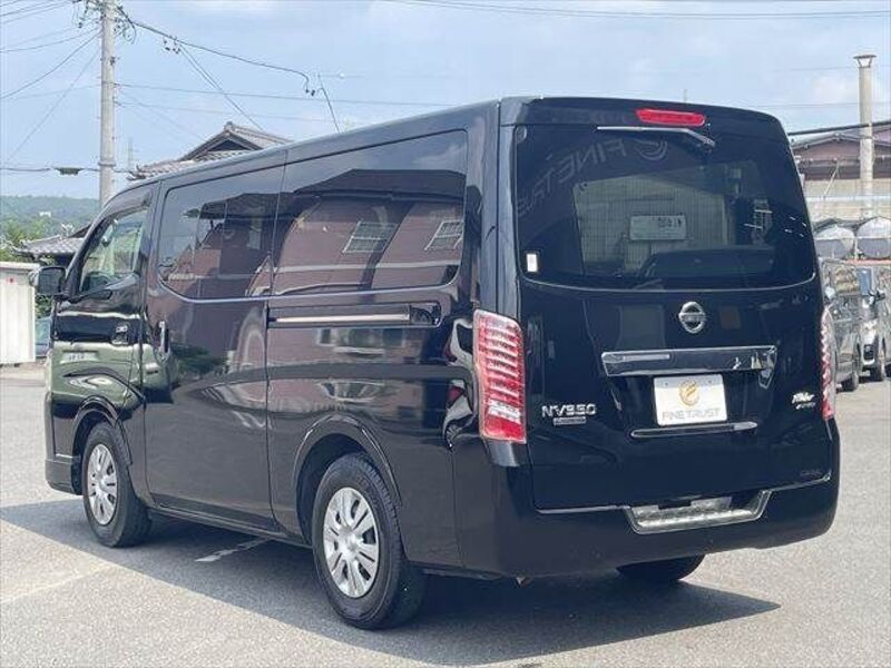 NV350 CARAVAN