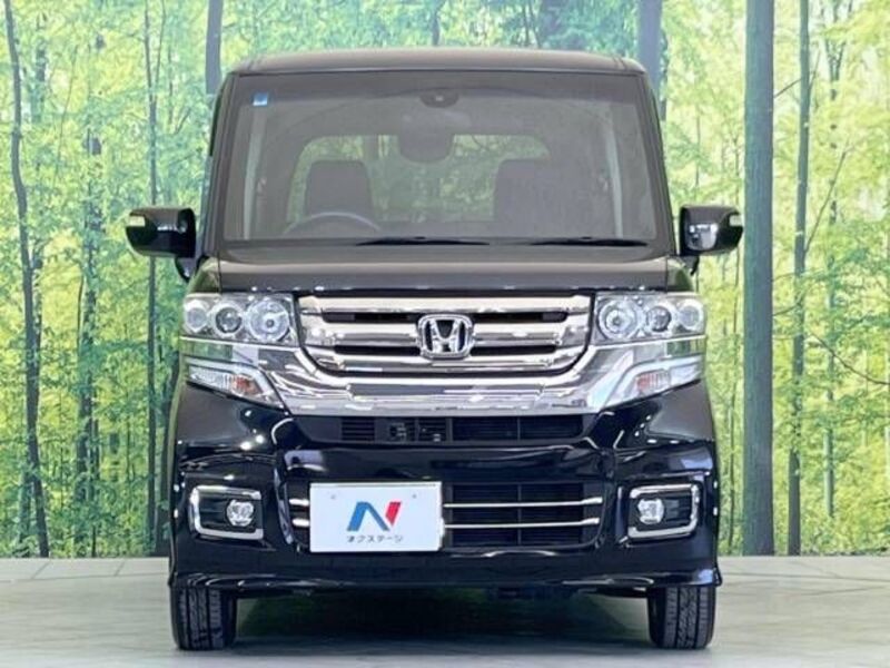 N BOX CUSTOM