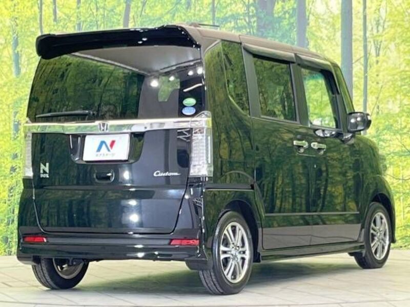 N BOX CUSTOM
