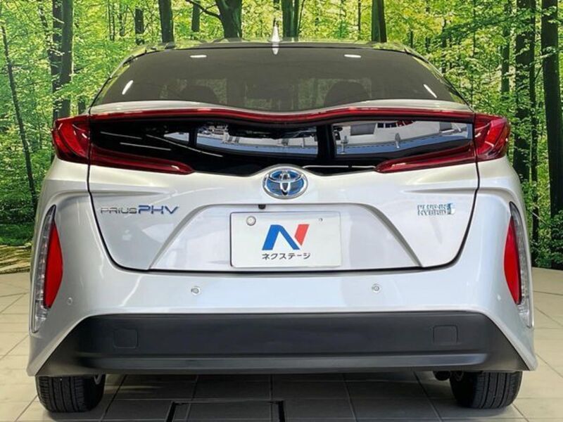 PRIUS PHV