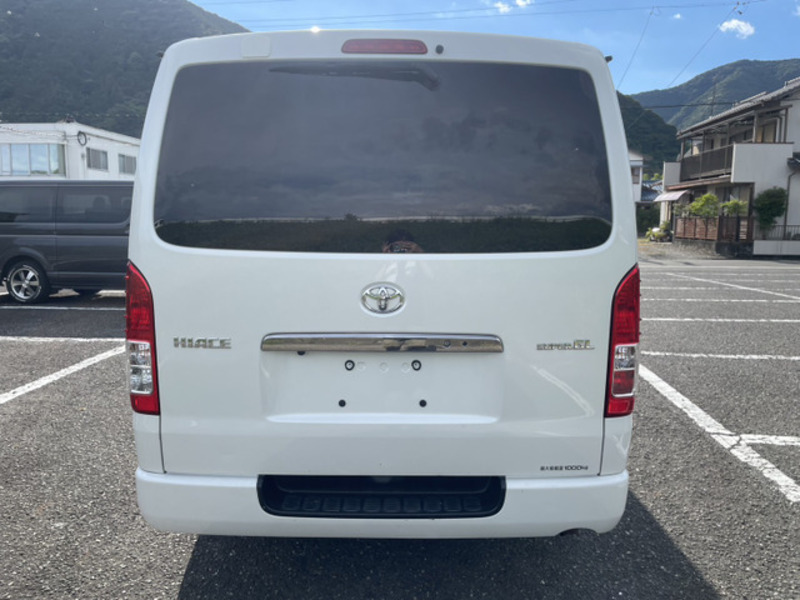 HIACE VAN