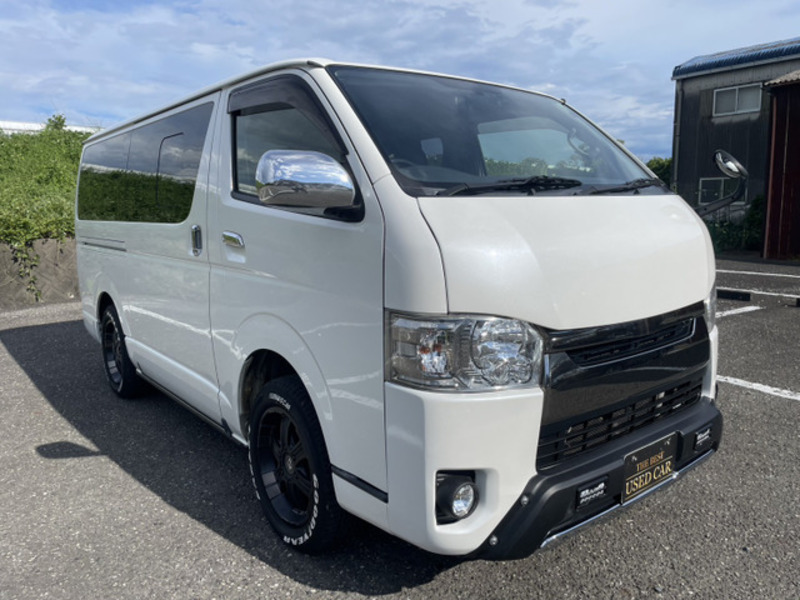 HIACE VAN