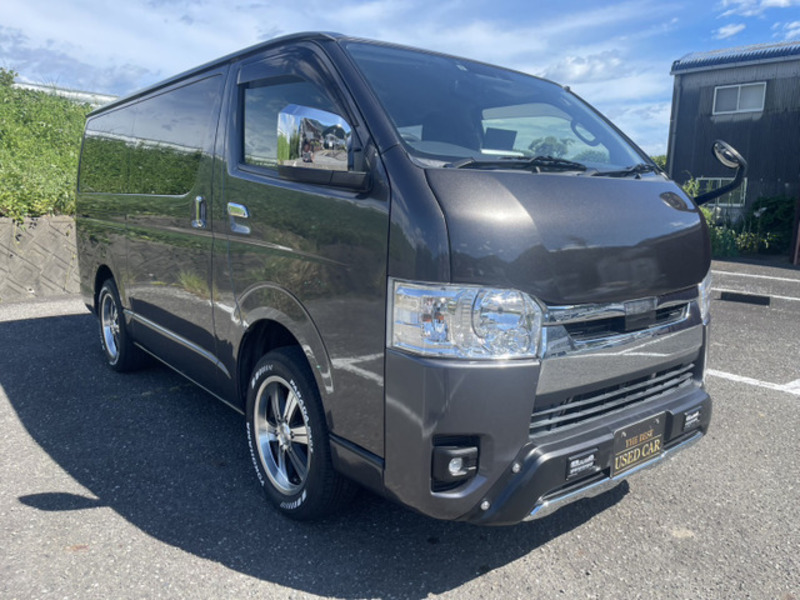 HIACE VAN