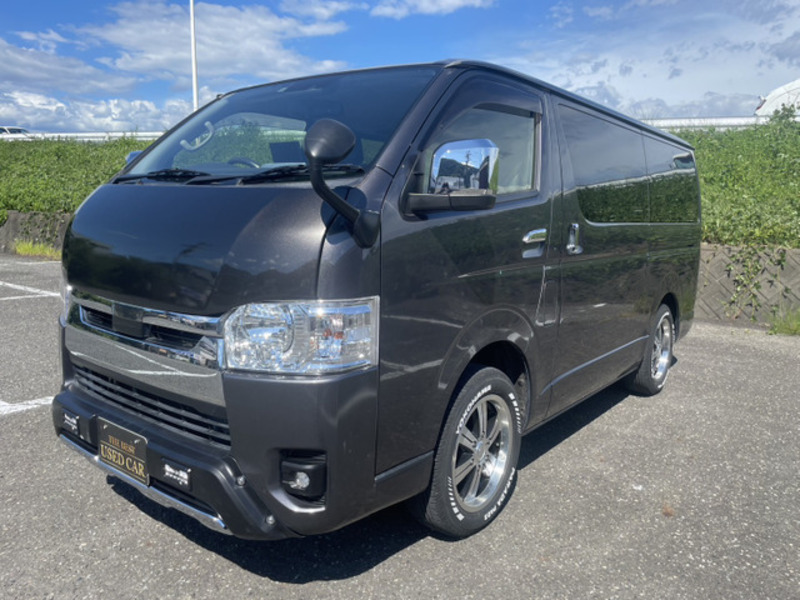 HIACE VAN