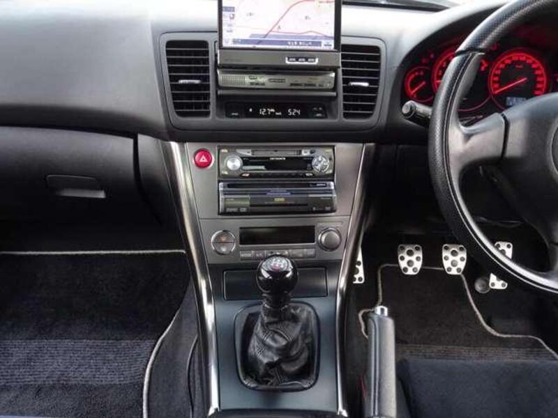 LEGACY B4