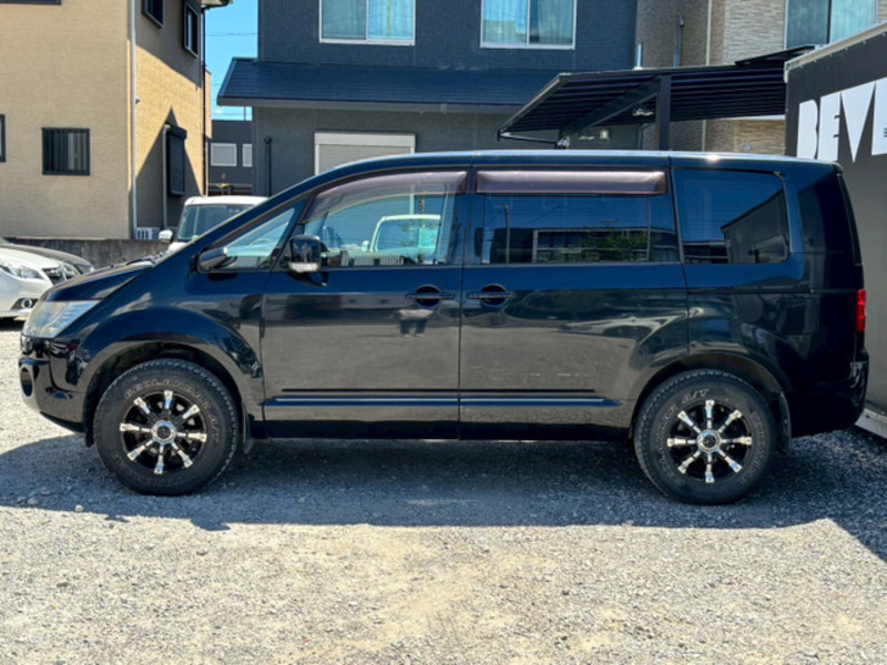 DELICA D5