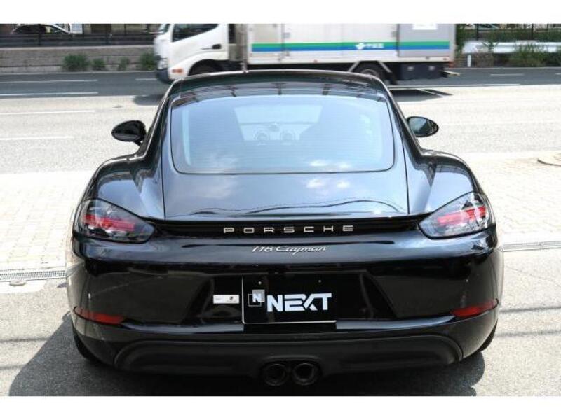 718 CAYMAN