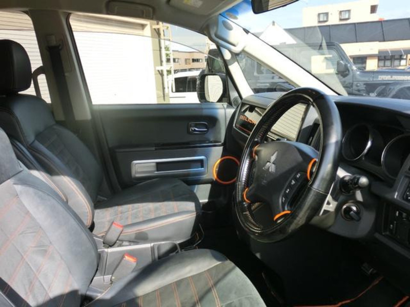 DELICA D5